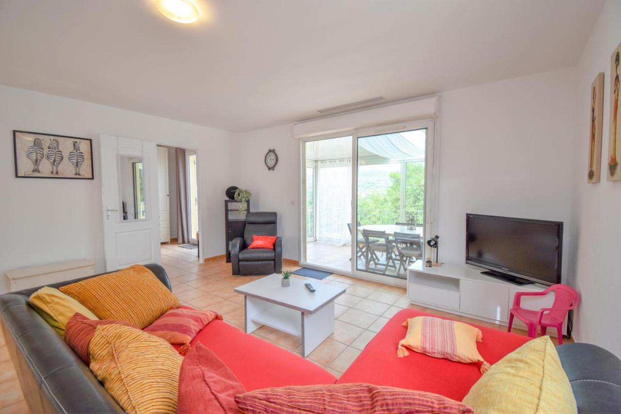 דראגיניאן Charmante Maison Climatisee Avec Piscine מראה חיצוני תמונה
